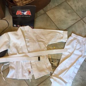 Taekwondo attire